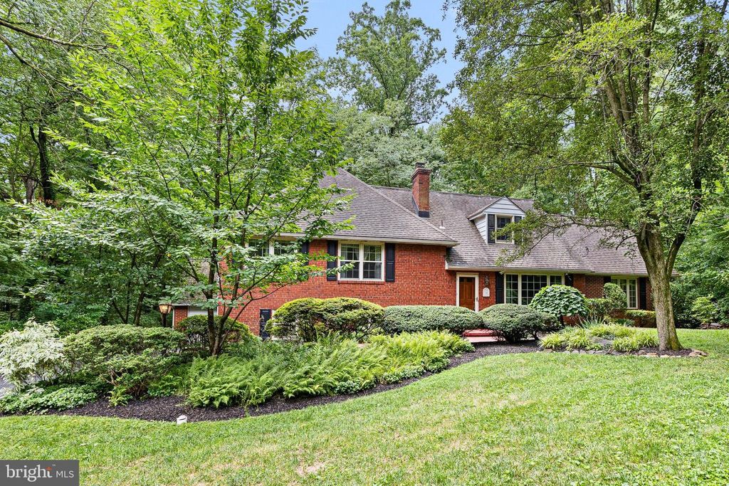 911 DARLEY RD, Wilmington, DE 19810