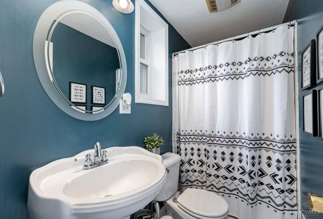 1059 Coronado Avenue, Cincinnati, OH 45238