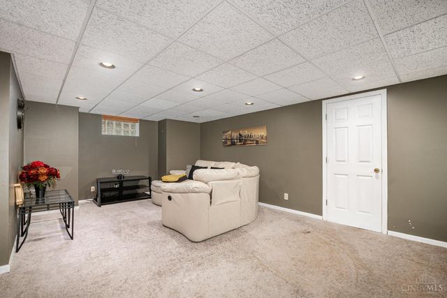 1059 Coronado Avenue, Cincinnati, OH 45238