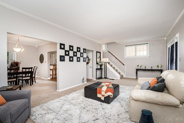 1059 Coronado Avenue, Cincinnati, OH 45238