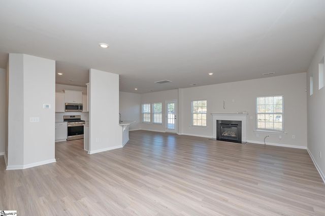 117 Magnolia Street, Reidville, SC 29388