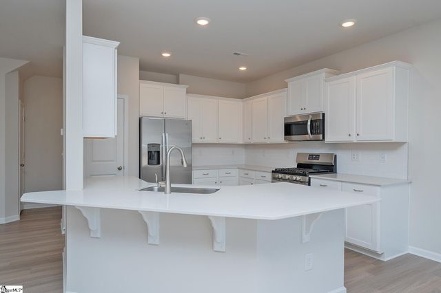 117 Magnolia Street, Reidville, SC 29388