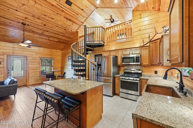 8796 GIN HENRY Lane, Glen St. Mary, FL 32040