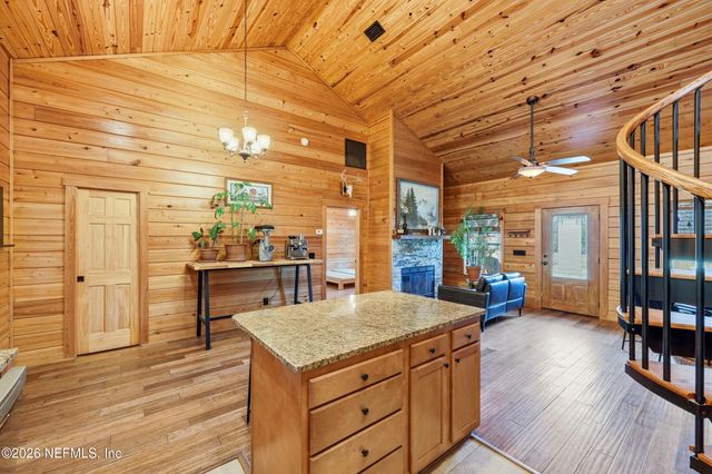 8796 GIN HENRY Lane, Glen St. Mary, FL 32040