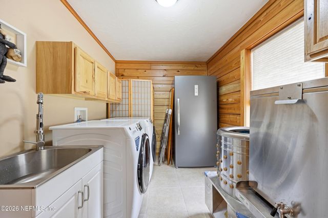 8796 GIN HENRY Lane, Glen St. Mary, FL 32040