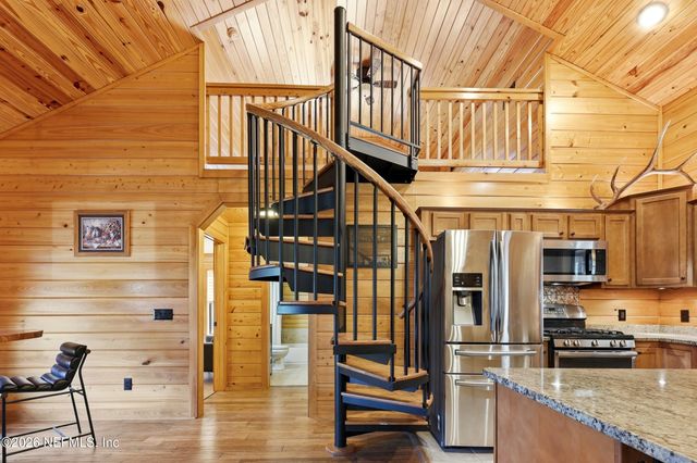 8796 GIN HENRY Lane, Glen St. Mary, FL 32040