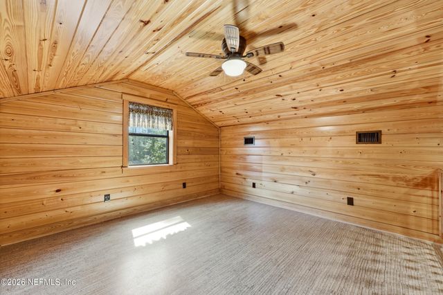 8796 GIN HENRY Lane, Glen St. Mary, FL 32040