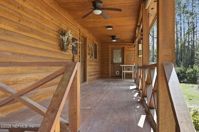 8796 GIN HENRY Lane, Glen St. Mary, FL 32040