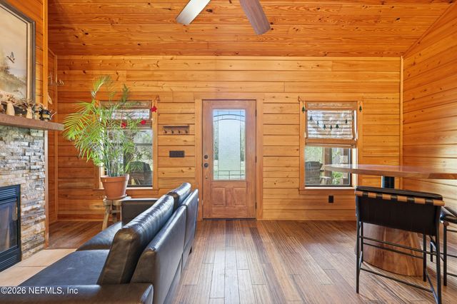 8796 GIN HENRY Lane, Glen St. Mary, FL 32040