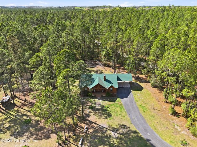 8796 GIN HENRY Lane, Glen St. Mary, FL 32040