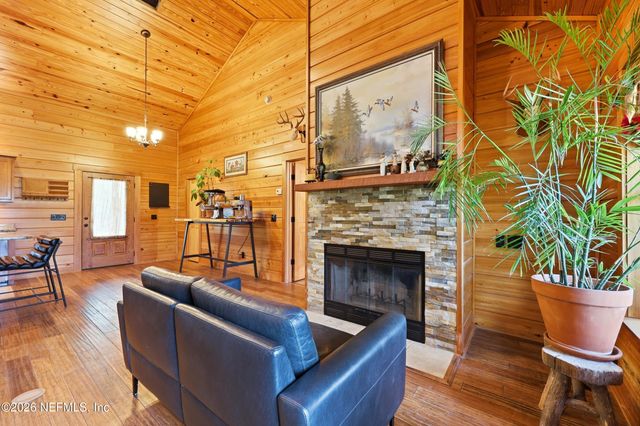 8796 GIN HENRY Lane, Glen St. Mary, FL 32040