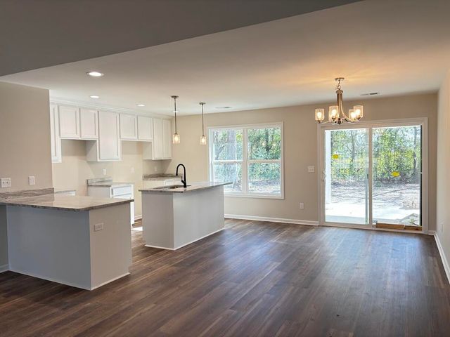 3125 Foxcroft Circle, Sumter, SC 29154