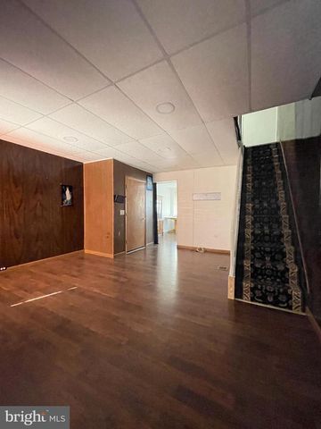 2738 S SHERIDAN ST, Philadelphia, PA 19148