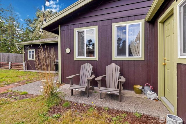 26212 V lane, Ocean Park, WA 98640