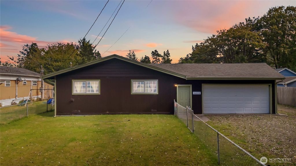26212 V lane, Ocean Park, WA 98640