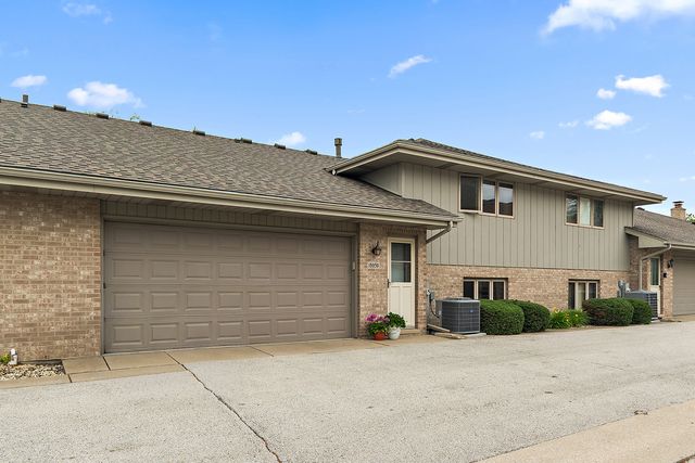 18059 Florida Court 118, Orland Park, IL 60467