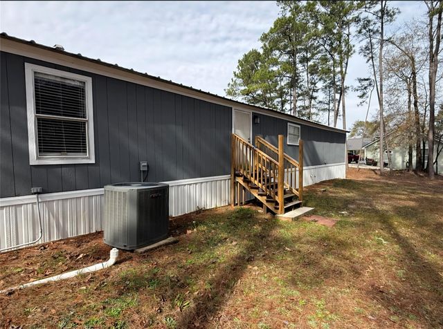 11224 Creek Meadow Dr, Willis, TX 77378