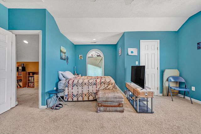 226 Magnolia LN, Callaway, VA 24067