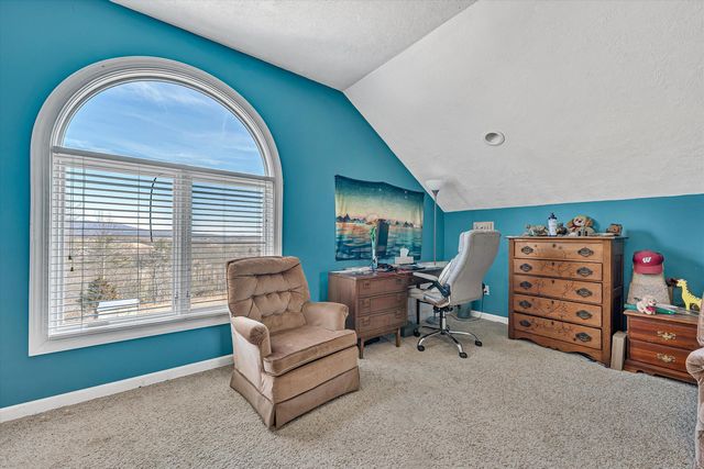 226 Magnolia LN, Callaway, VA 24067