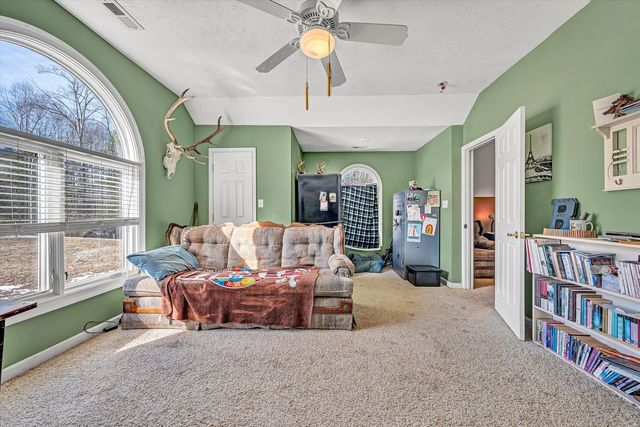 226 Magnolia LN, Callaway, VA 24067