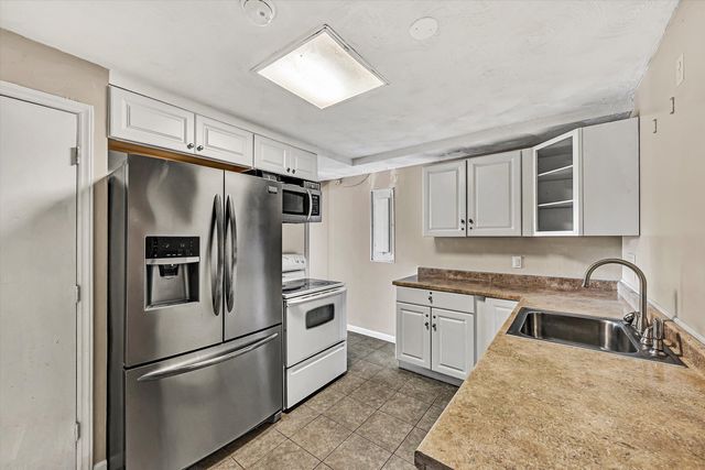 226 Magnolia LN, Callaway, VA 24067