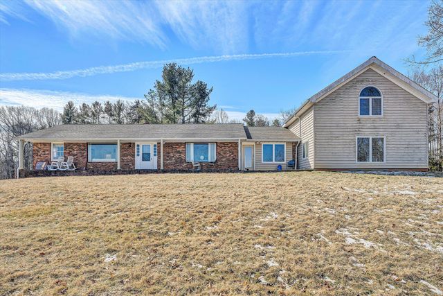 226 Magnolia LN, Callaway, VA 24067