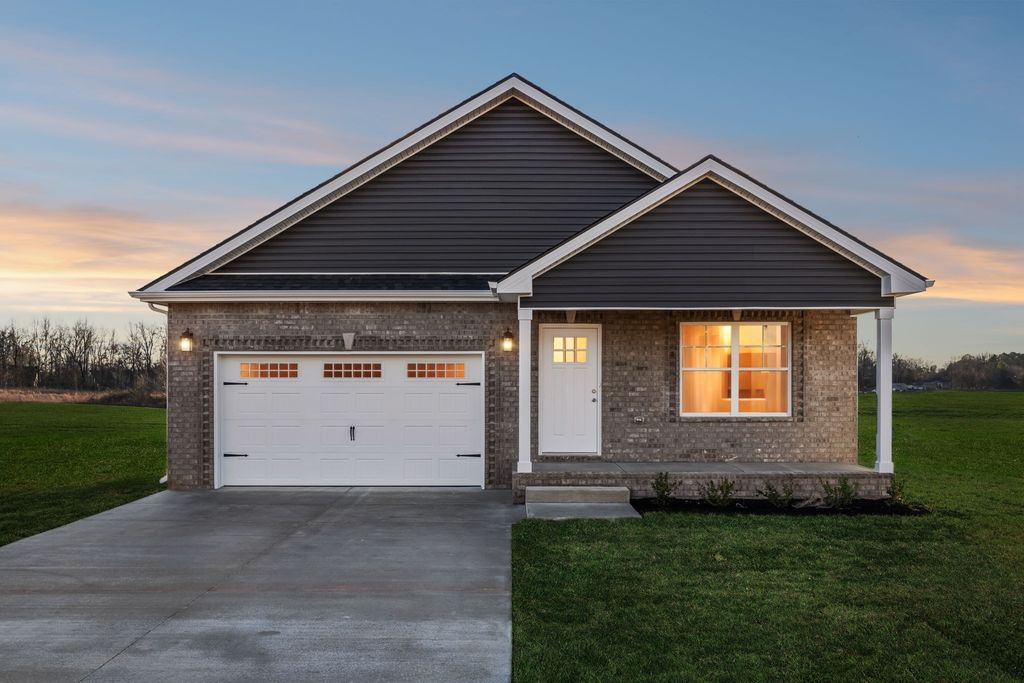 357 Hugh Hunter Road, Oak Grove, KY 42262