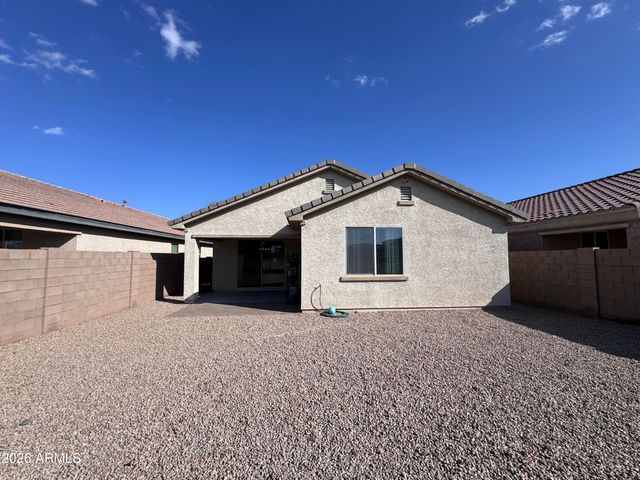 7031 W ALICIA Drive, Laveen, AZ 85339