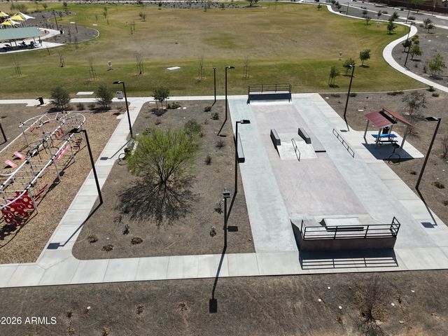 7031 W ALICIA Drive, Laveen, AZ 85339