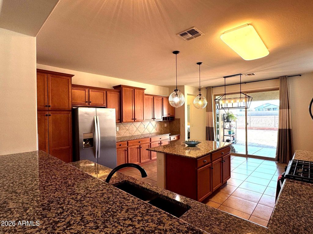 Image 2 of property listing at 7031 W ALICIA Drive, Laveen, AZ 85339