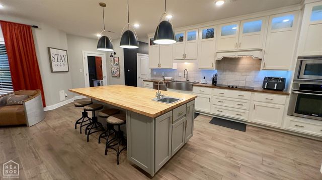 912 Lombardy Circle, Jonesboro, AR 72401
