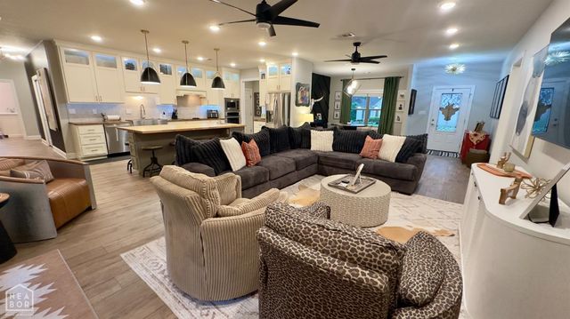 912 Lombardy Circle, Jonesboro, AR 72401