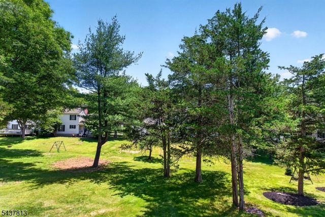 15 Hampton Ct, Bernards Twp., NJ 07920