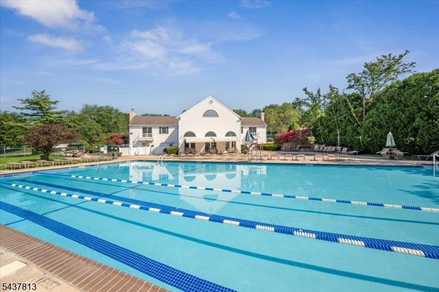 15 Hampton Ct, Bernards Twp., NJ 07920
