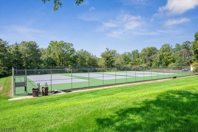 15 Hampton Ct, Bernards Twp., NJ 07920