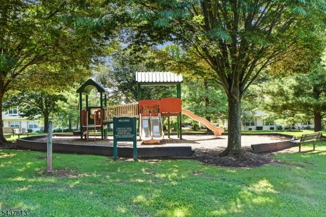 15 Hampton Ct, Bernards Twp., NJ 07920