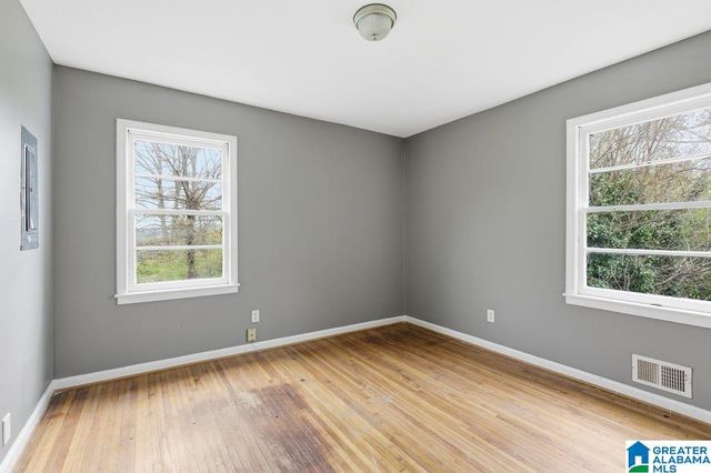 901 28TH AVENUE NE, Center Point, AL 35215