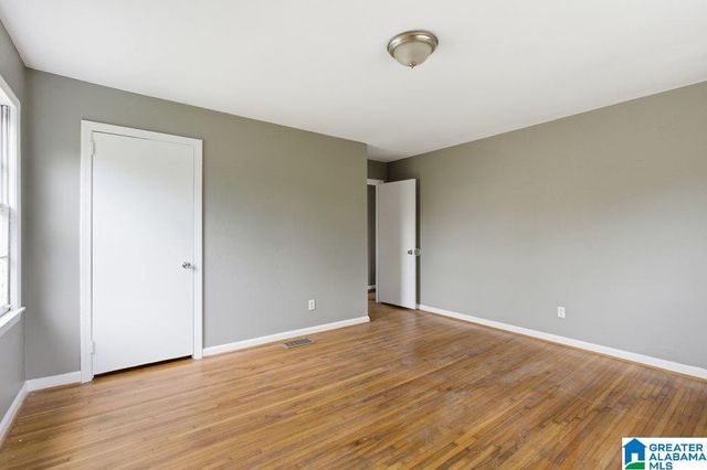 901 28TH AVENUE NE, Center Point, AL 35215