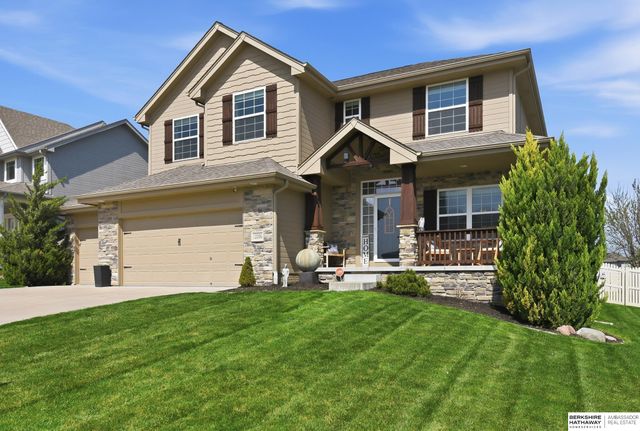 12206 Pintail Drive, Papillion, NE 68046