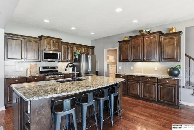 12206 Pintail Drive, Papillion, NE 68046