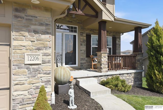 12206 Pintail Drive, Papillion, NE 68046