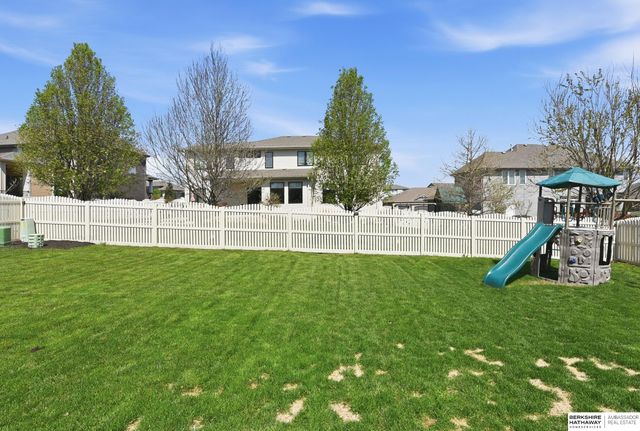 12206 Pintail Drive, Papillion, NE 68046