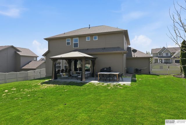 12206 Pintail Drive, Papillion, NE 68046