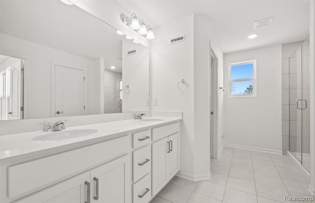 5575 E Spaniel Drive, Ann Arbor, MI 48108