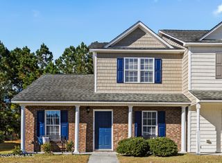 806 Springwood Drive, Jacksonville, NC 28546