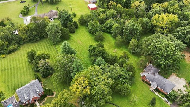 3311 Borowick Cir, La Grange, KY 40031