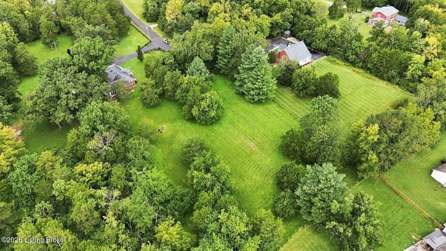 3311 Borowick Cir, La Grange, KY 40031