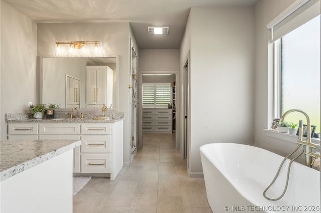 6440 E 171st Street, Bixby, OK 74008