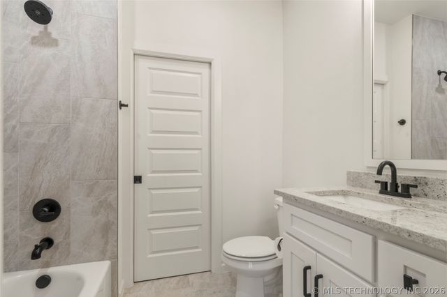 6440 E 171st Street, Bixby, OK 74008