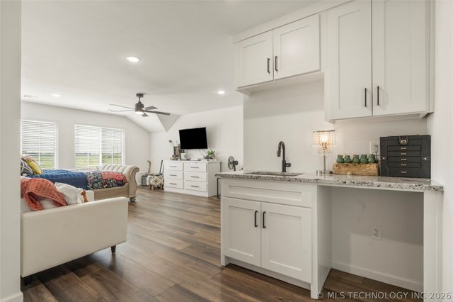 6440 E 171st Street, Bixby, OK 74008